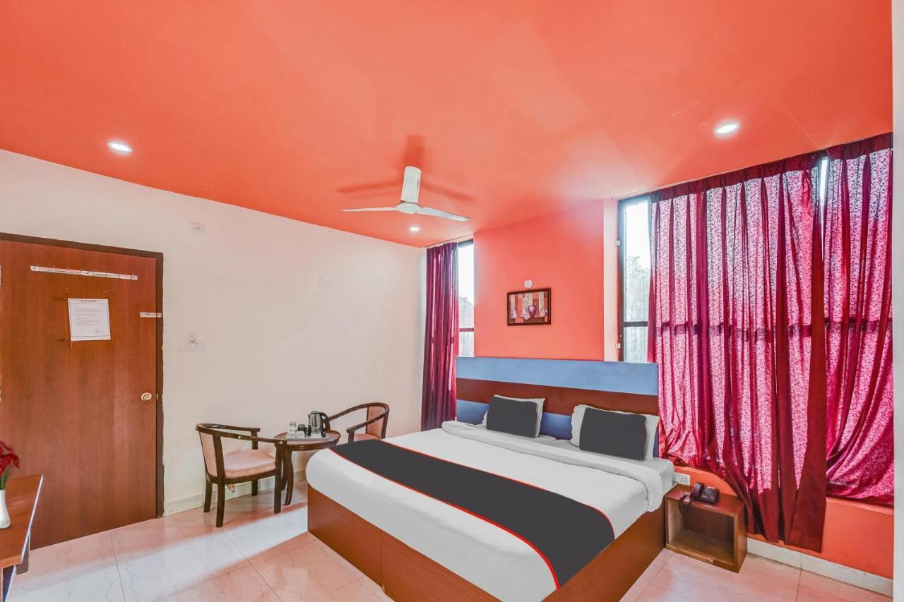 Goroomgo Hotel Planet Bhubaneswar Exterior foto